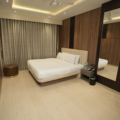 WhatsApp Image 2025-12-09 at 3.07.06 PM